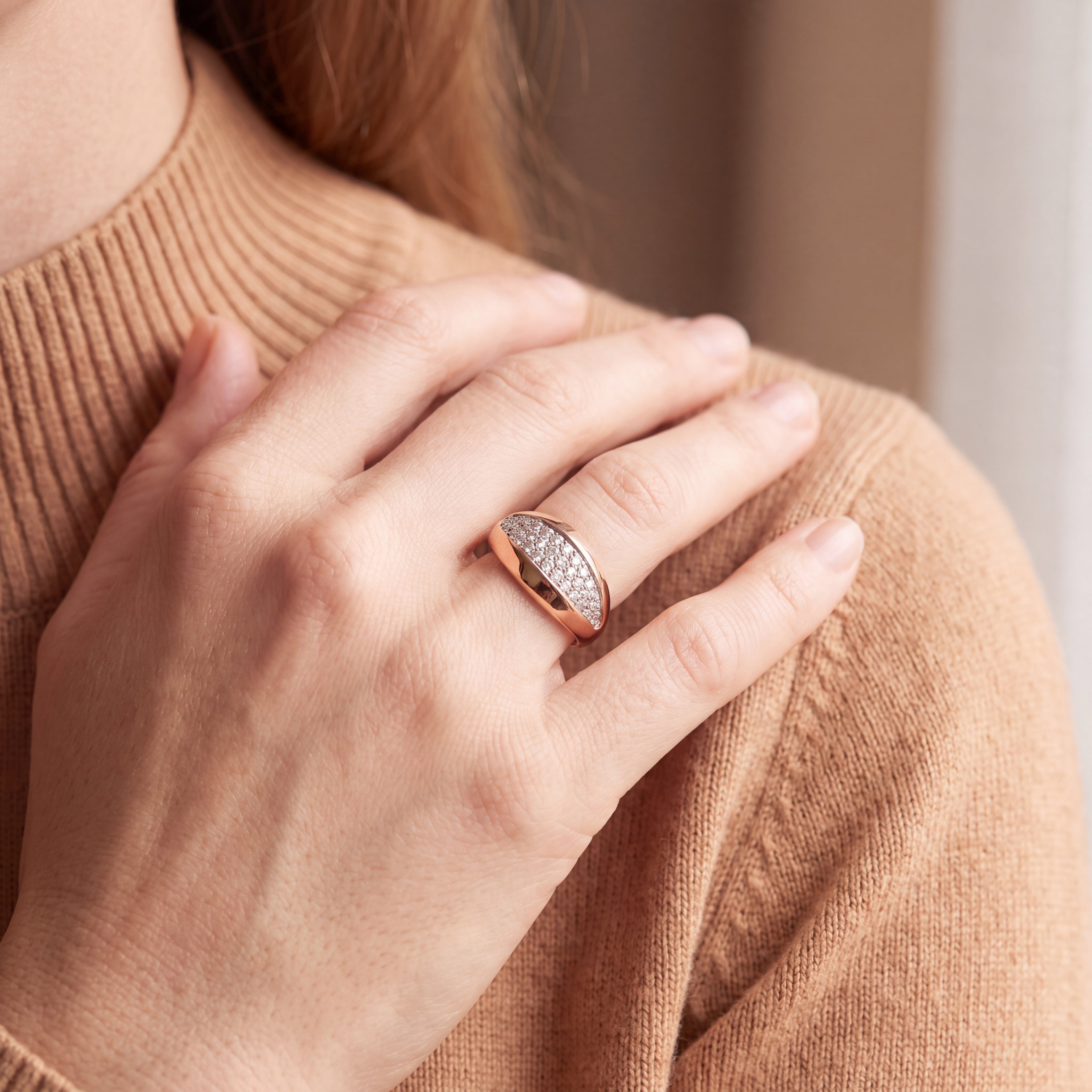 Rose Gold Multistone Ring with Brilliant Cut Diamonds